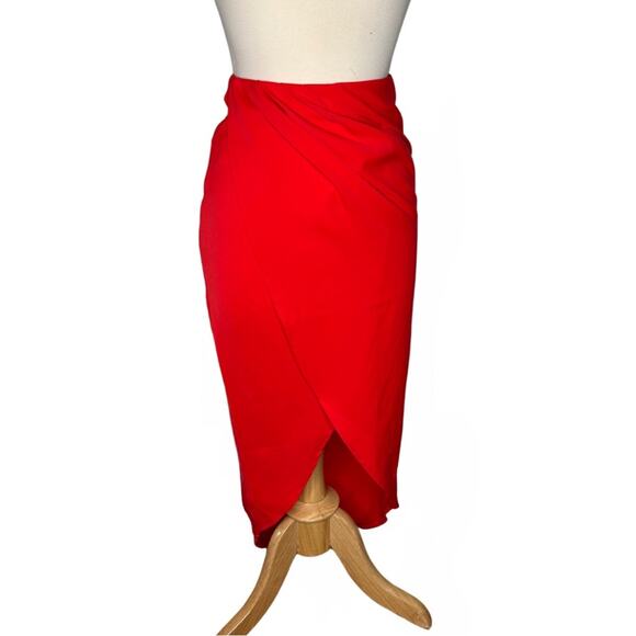 Superdown Airelle Vibrant Red Ruching High Low MIDI Skirt Wrap Style Criss Cross - Picture 2 of 11